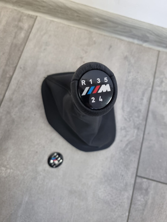 Gałka zmiany biegów z mieszkiem BMW E39 5/6 biegów