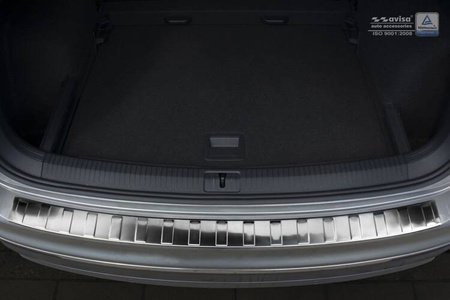 VOLKSWAGEN TIGUAN 2 Zestaw (Nakładka na zderzak tylny + nakładki progowe)