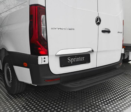 Listwa klapy nad tablice Mercedes Sprinter W907