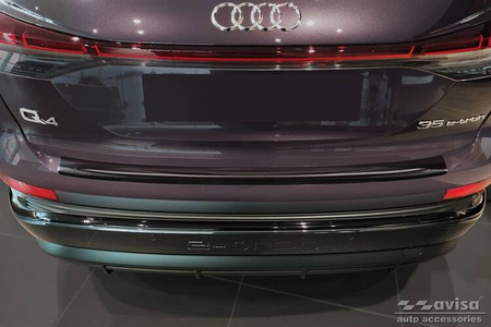 Nakładka na zderzak tylny do AUDI Q4 E-Tron