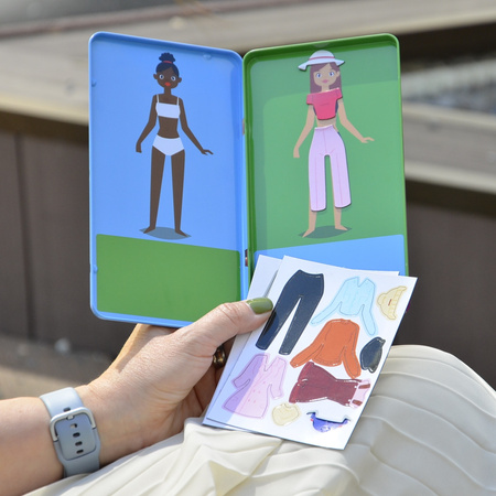 Gra magnetyczna The Purple Cow - Ubieranki