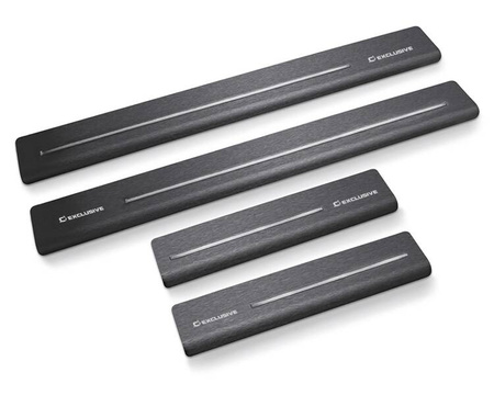 Progi One Line BMW seria 2 F45 Minivan 5 2013- - Satin Black&White