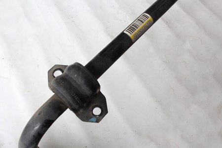 Stabilizator przód+ tuleje Chevrolet Camaro SS 2016+