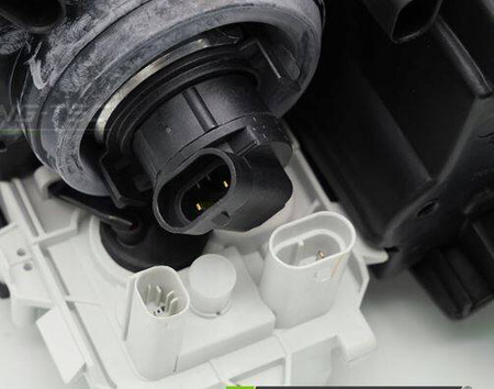 Lampa reflektor BMW e46 01-05 xenon d2s tyc lewa