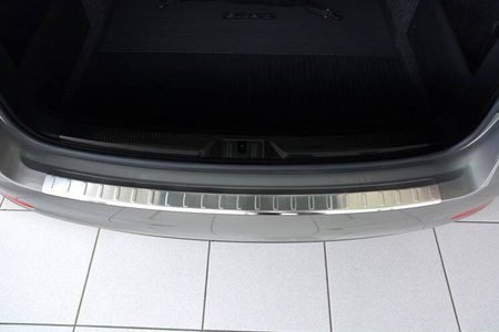 Skoda Superb 2 Kombi Nakładka (listwa) ochronna na zderzak tylny