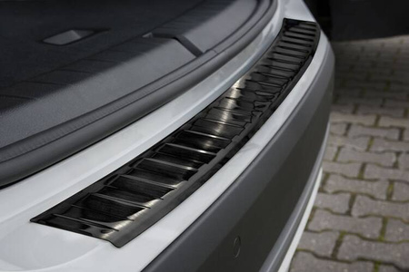 Nakładka na zderzak tylny do BMW serii X1 F48 (Czarna)