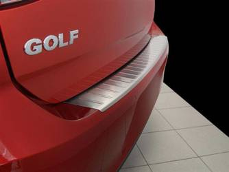 Zestaw (Nakładka na zderzak tylny + nakładki progowe) do Volkswagen Golf 7