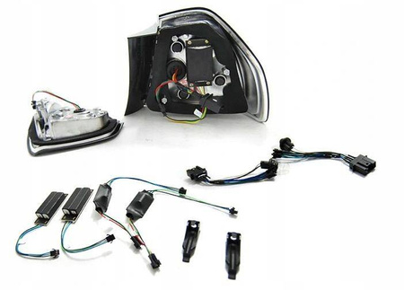 Lampy tylne diodowe BMW E90 05-08 SMOKE LED BAR