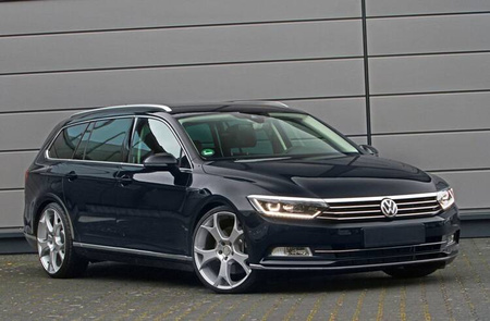 Nakładka na zderzak tylny Volkswagen Passat B8 Kombi (Czarna)