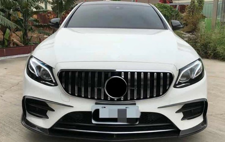 Atrapa grill Mercedes W213 czarny/chrom