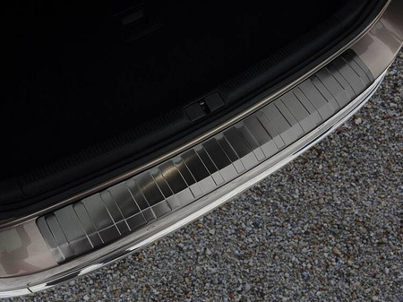 Nakładka na zderzak tylny do Volkswagen Passat B7 Kombi (Czarna)