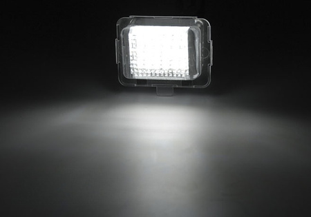 Lampki rejestracji Mercedes W204 W212 C207 C216 W221 
