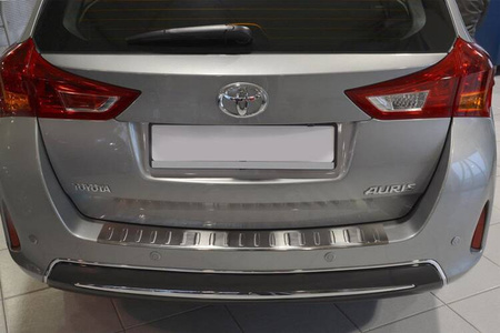 Nakładka na zderzak tylny Toyota Auris 2 Touring Sports (Stal)