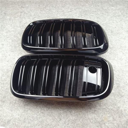 GRILL (NERKI) BMW X5 X6 F15 F16 CZARNY X5M KAMERA