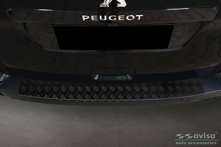 Nakładka na zderzak tylny do Peugeot Traveller