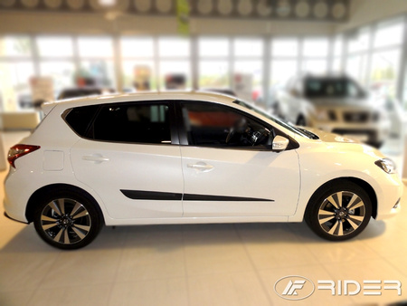 Nissan Pulsar listwy boczne