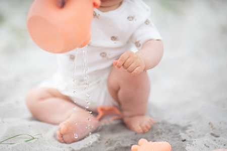 Silikonowe Wiaderko Konewka Scrunch - Koralowy