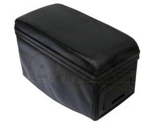 Podłokietnik samochodowy z uchwytami na napoje