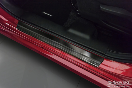 Nakładki progowe do Suzuki Swift 7