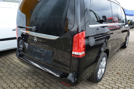 Nakładka na zderzak tylny do Mercedes W447 V klasa (Czarna)