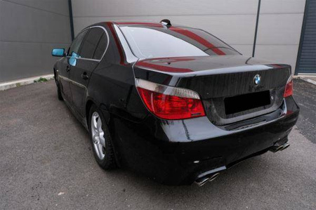 ZDERZAK TYLNY BMW E60 03-07 LOOK M5 Z PDC 24MM