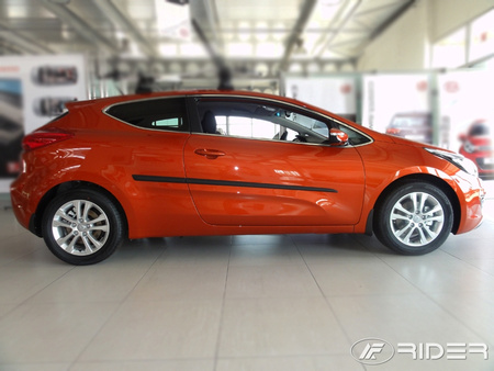 Kia Pro Cee'd 13-18 listwy boczne