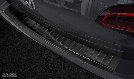 Nakładka na zderzak tylny do Volkswagen Golf 7 Kombi (czarna)