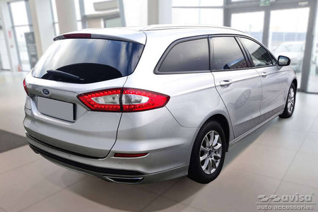 Nakładka na zderzak tylny do Ford Mondeo MK5 Kombi