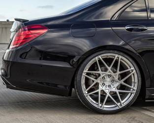 SPOILER NA KLAPE MERCEDES W222 13-  ABS