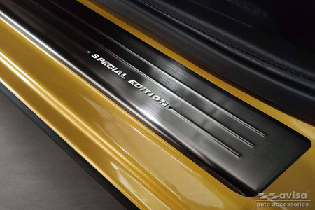 Nakładki progowe do Mitsubishi Space Star