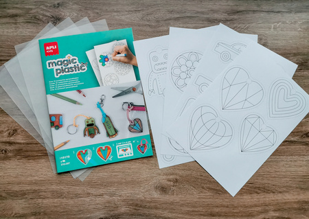 Magiczny, przezroczysty plastik Apli Kids - 4 arkusze