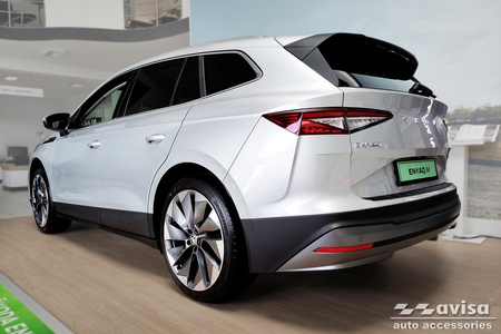 Nakładka na zderzak tylny Skoda Enyaq iV (Czarny Mat)