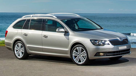 Nakładka na zderzak tylny Skoda Superb 2 Kombi (Czarna)  
