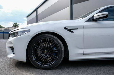 BŁOTNIKI BMW  G30 G31 2017- LOOK M5