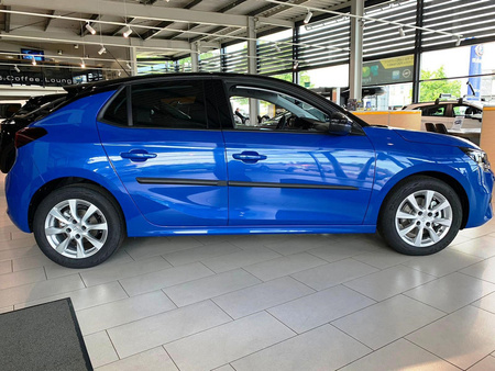 Opel CORSA F listwy boczne