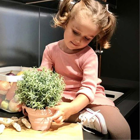 Silikonowe Wiaderko z łopatką Scrunch - Pudrowy Róż