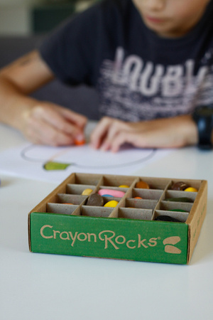 Kredki Crayon Rocks w pudełku 64 sztuki - 16 kolorów