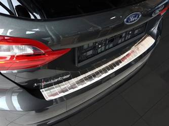 Nakładka na zderzak tylny do Ford Fiesta Mk8 (Stal)