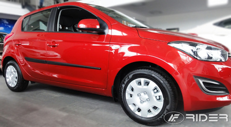 Hyundai i20 FL listwy boczne