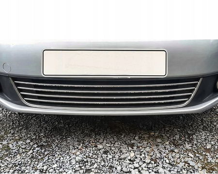 Listwy atrapy zderzaka przedniego Volkswagen Caddy FL 2010-2015