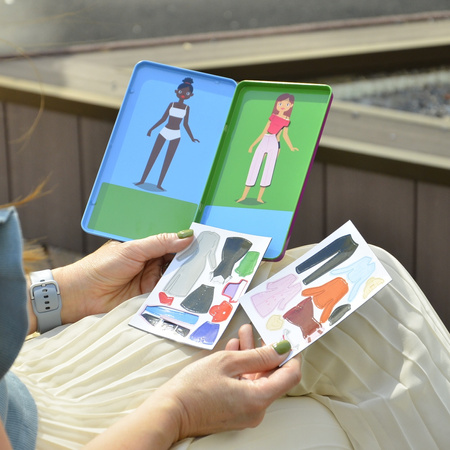 Gra magnetyczna The Purple Cow - Ubieranki