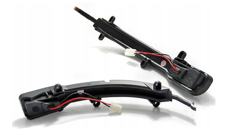 Dynamiczne migacze lusterek audi q5 q7 smoke led