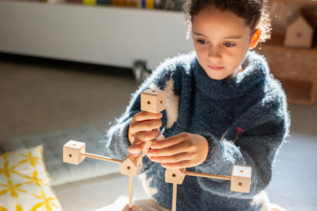 Drewniane klocki konstrukcyjne Mini Trigonos L - 130 el.