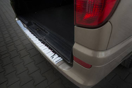 Nakładka na zderzak tylny Mercedes W639 Vito/Viano (Lusto)