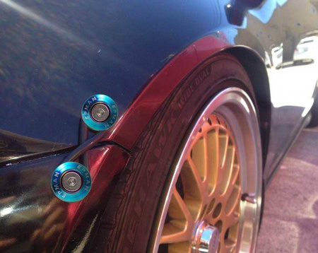 Zapinki Uchwyty Zderzaka Klapy Quick Release NeoChrome