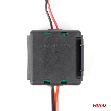 Samochodowy filtr przeciwzakłóceniowy z przetwornikiem DC-DC 12/24V-12V i wtyczką AMIO-04101