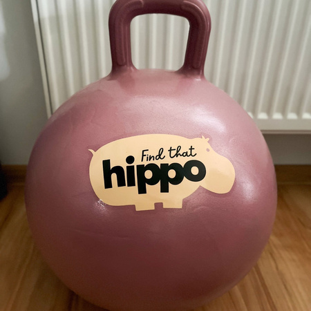 Piłka do skakania Find that Hippo - Różowa