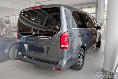 Nakładki progowe do Mercedes V-Class W447 (Carbon Fiber)
