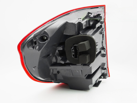 Lampa prawa tylna red LED TYC do BMW X5 F15 13-18