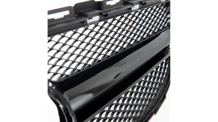 Grill sportowy Black A-Type Camera MERCEDES C-Class W205 S205 A205 C205 przed liftem 2014-2018
